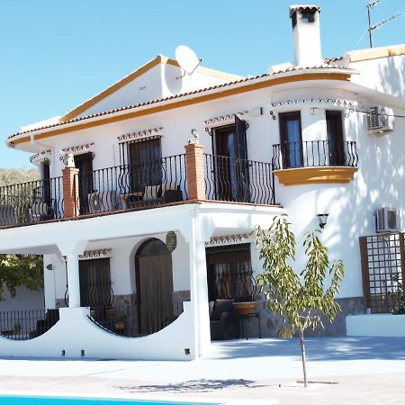 Casa De Las Montanas Villanueva del Trabuco Exteriör bild