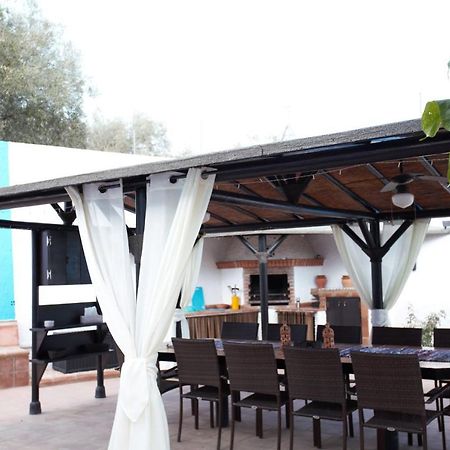 Casa De Las Montanas Villanueva del Trabuco Exteriör bild