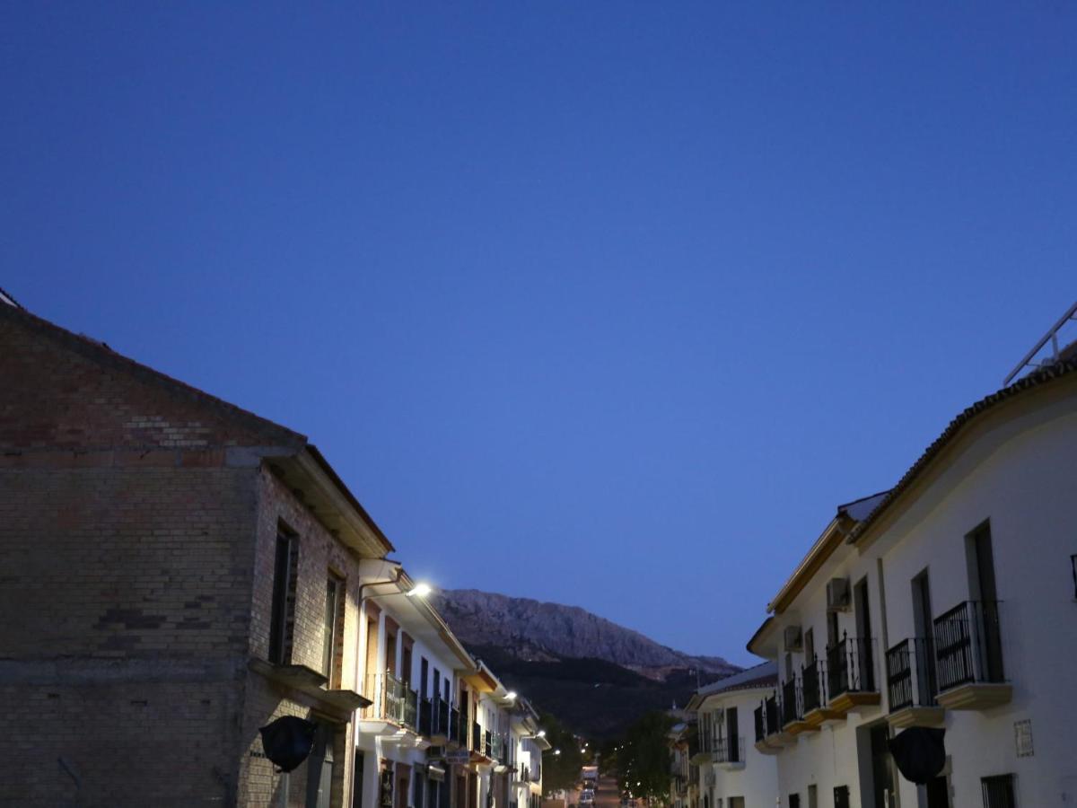 Casa De Las Montanas Villanueva del Trabuco Exteriör bild